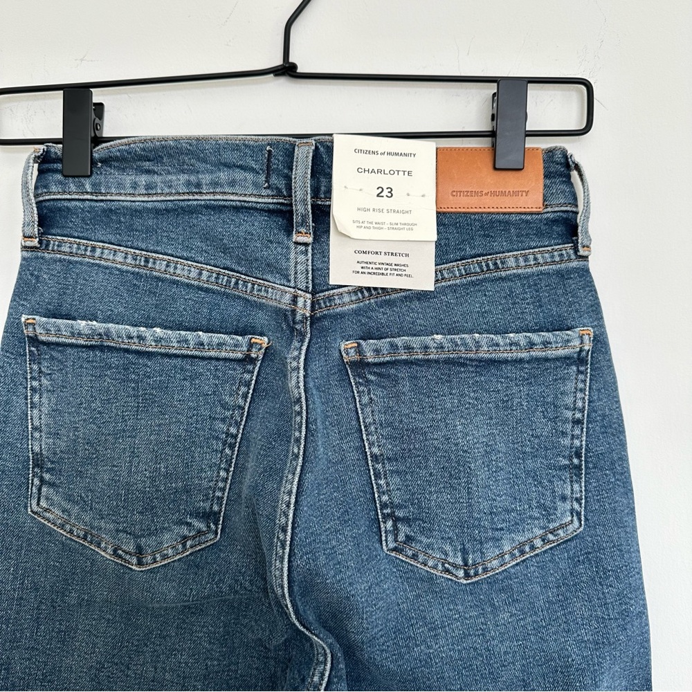 CITIZENS of HUMANITY | CHARLOTTE | Size 23
HIGH RISE STRAIGHT NWTs